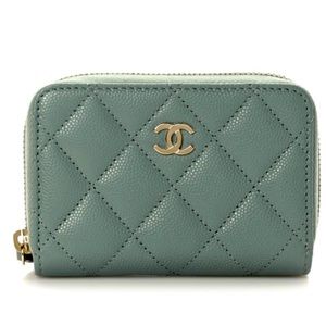 Chanel zip up card wallet
